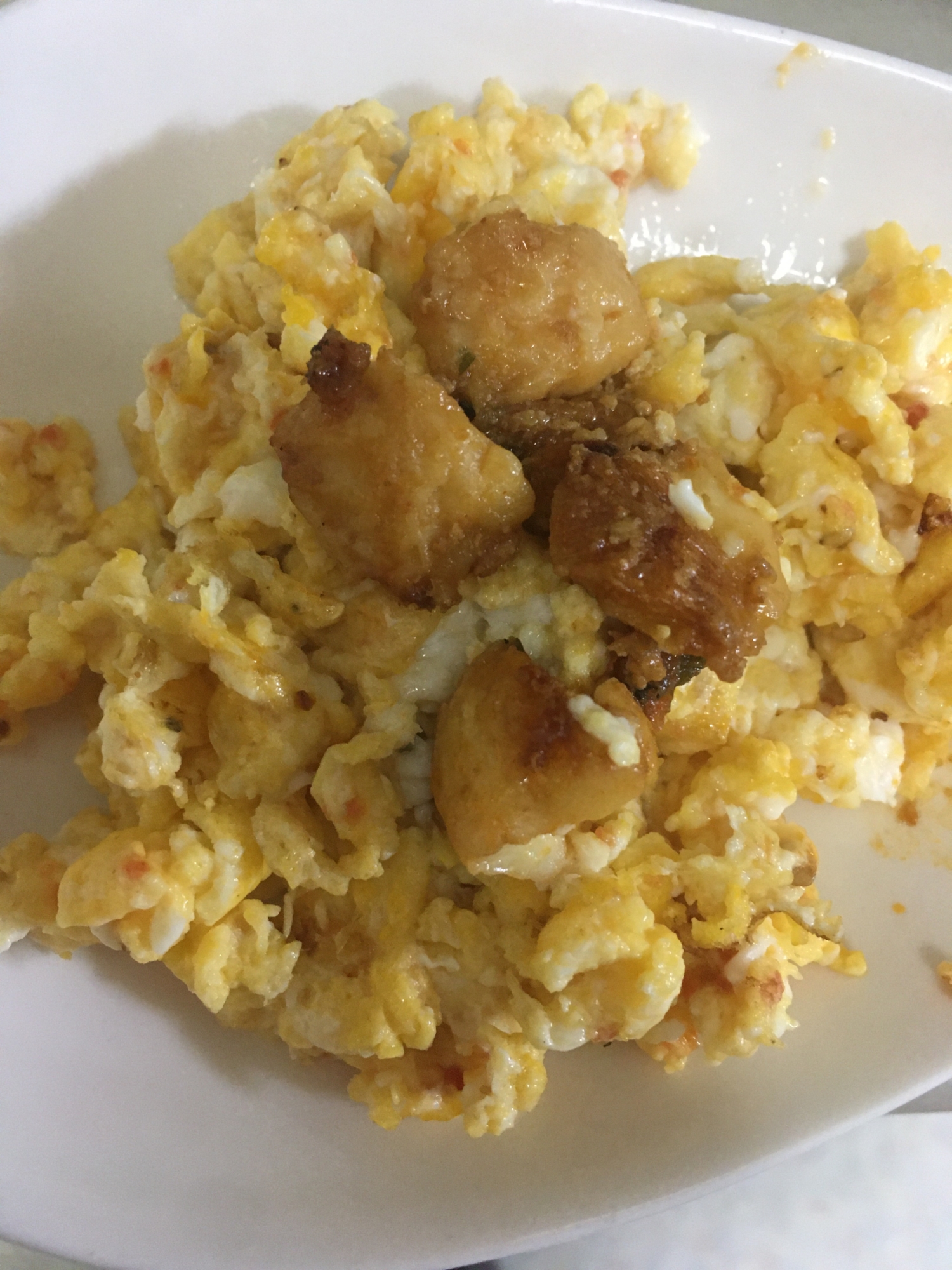 【簡単】鮭ふりかけで炒り卵、麻婆豆腐をのせて♪