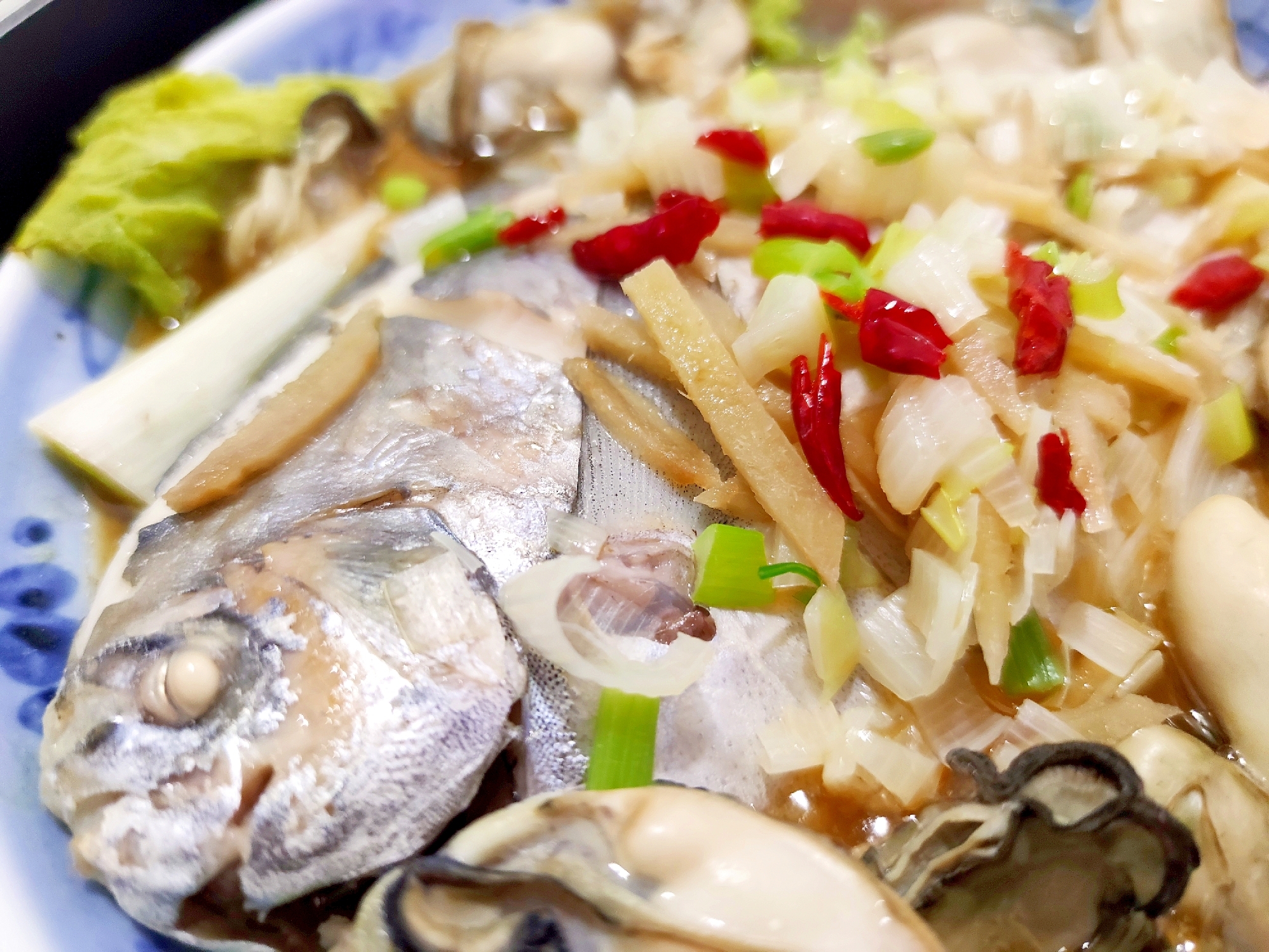 豪華絢爛！　清蒸鯧魚【マナガツオの中華蒸し】＆牡蠣
