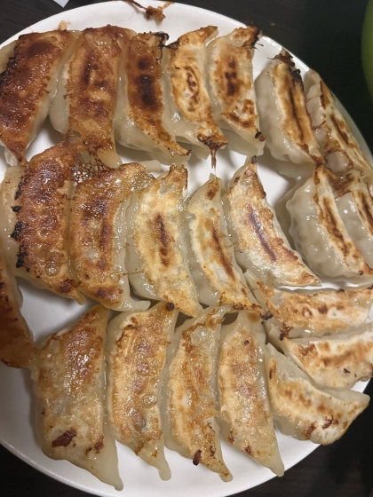チーズを入れてボリュームアップ！しそチーズ餃子