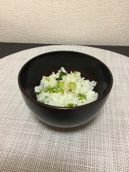 野沢菜漬とごまの混ぜご飯