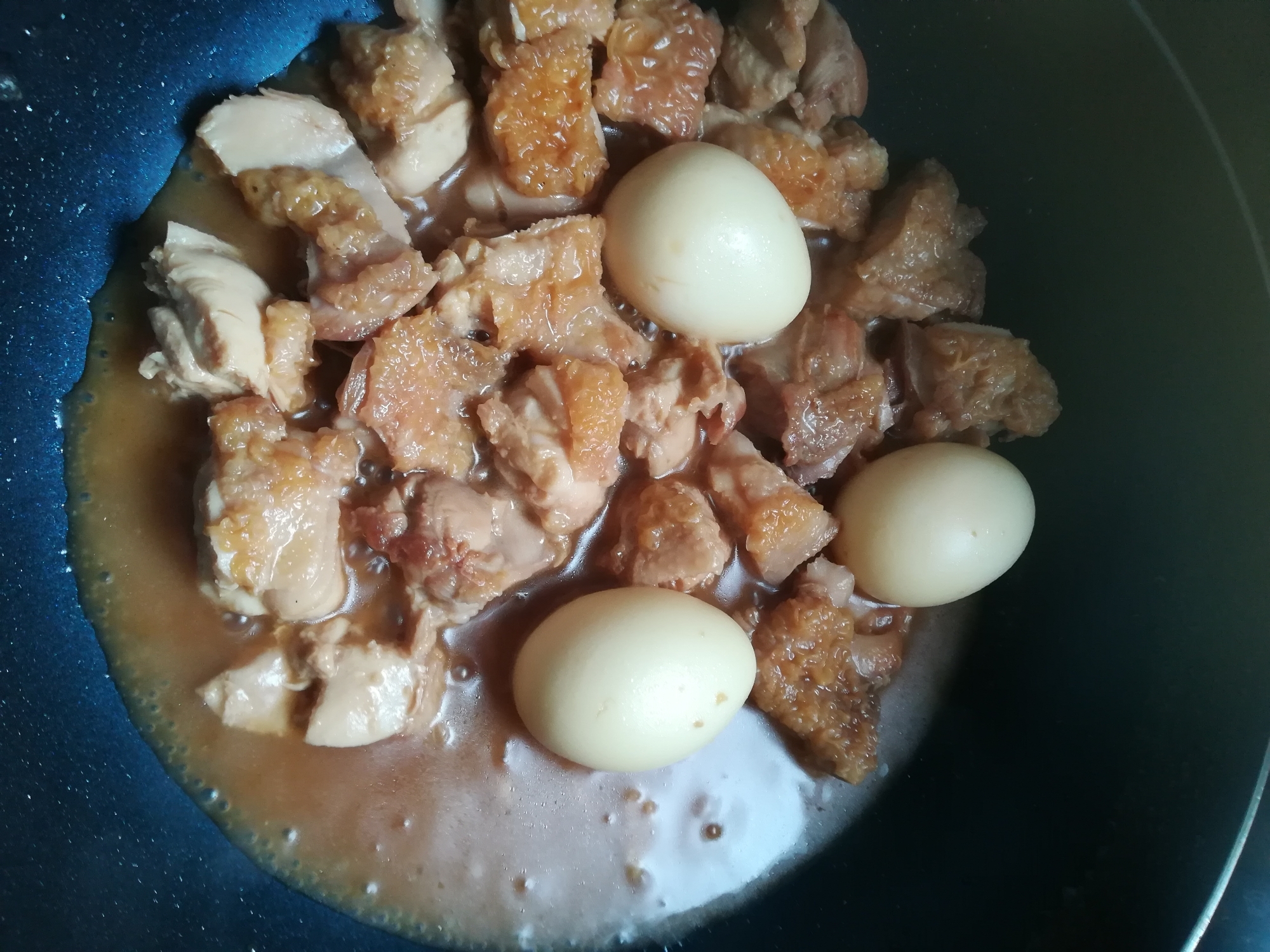 鶏もも肉とゆで卵のサッパリ煮