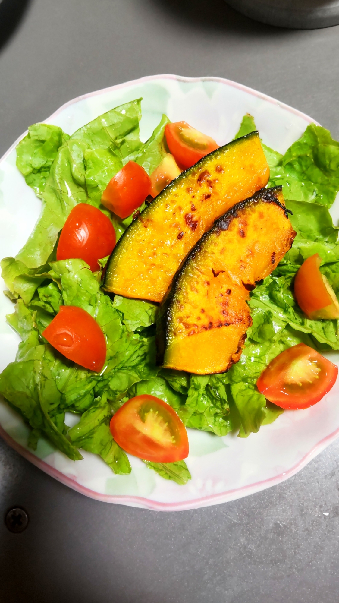 かぼちゃトマトレタスのサラダ