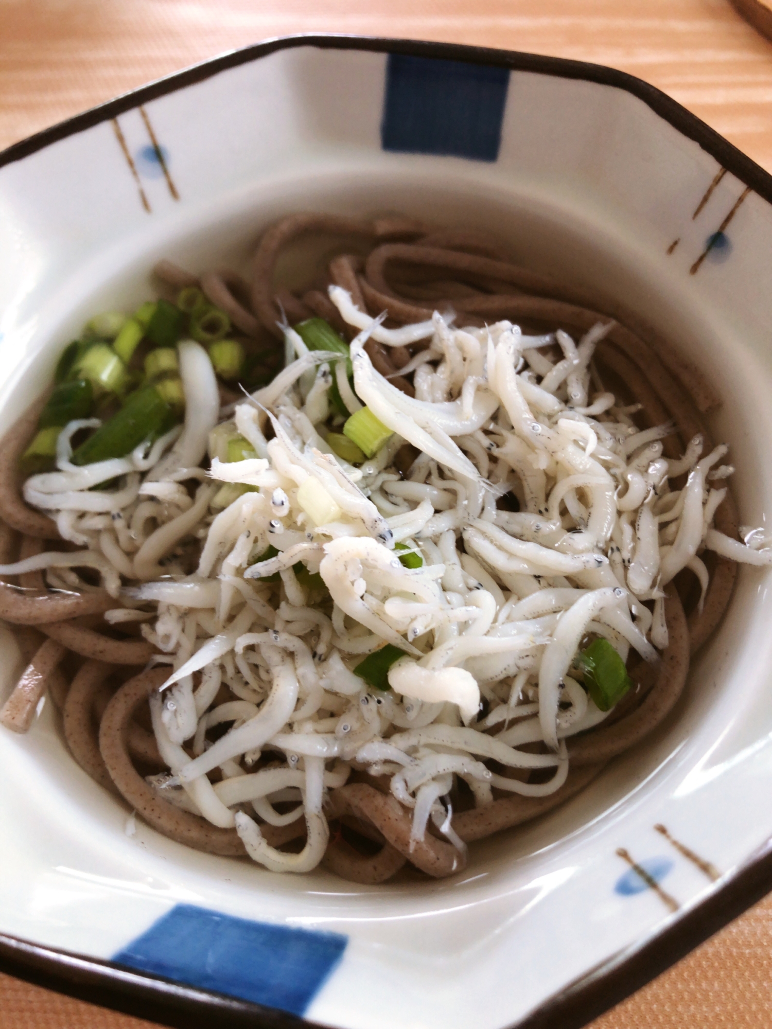 しらす蕎麦