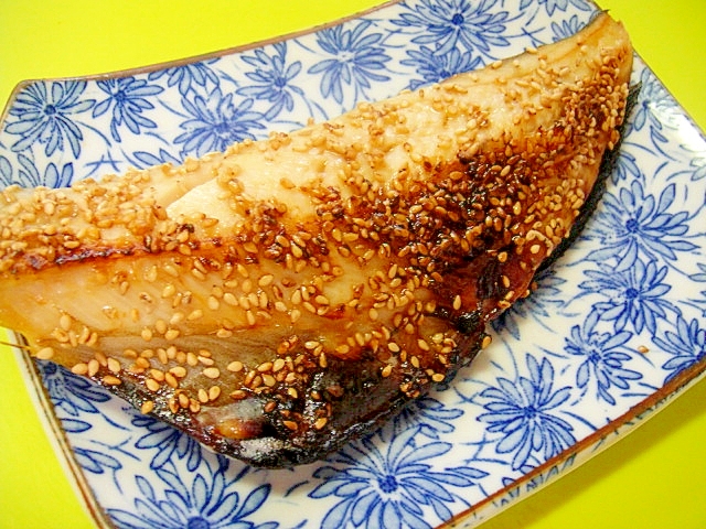 ホッケのごまみりん焼き