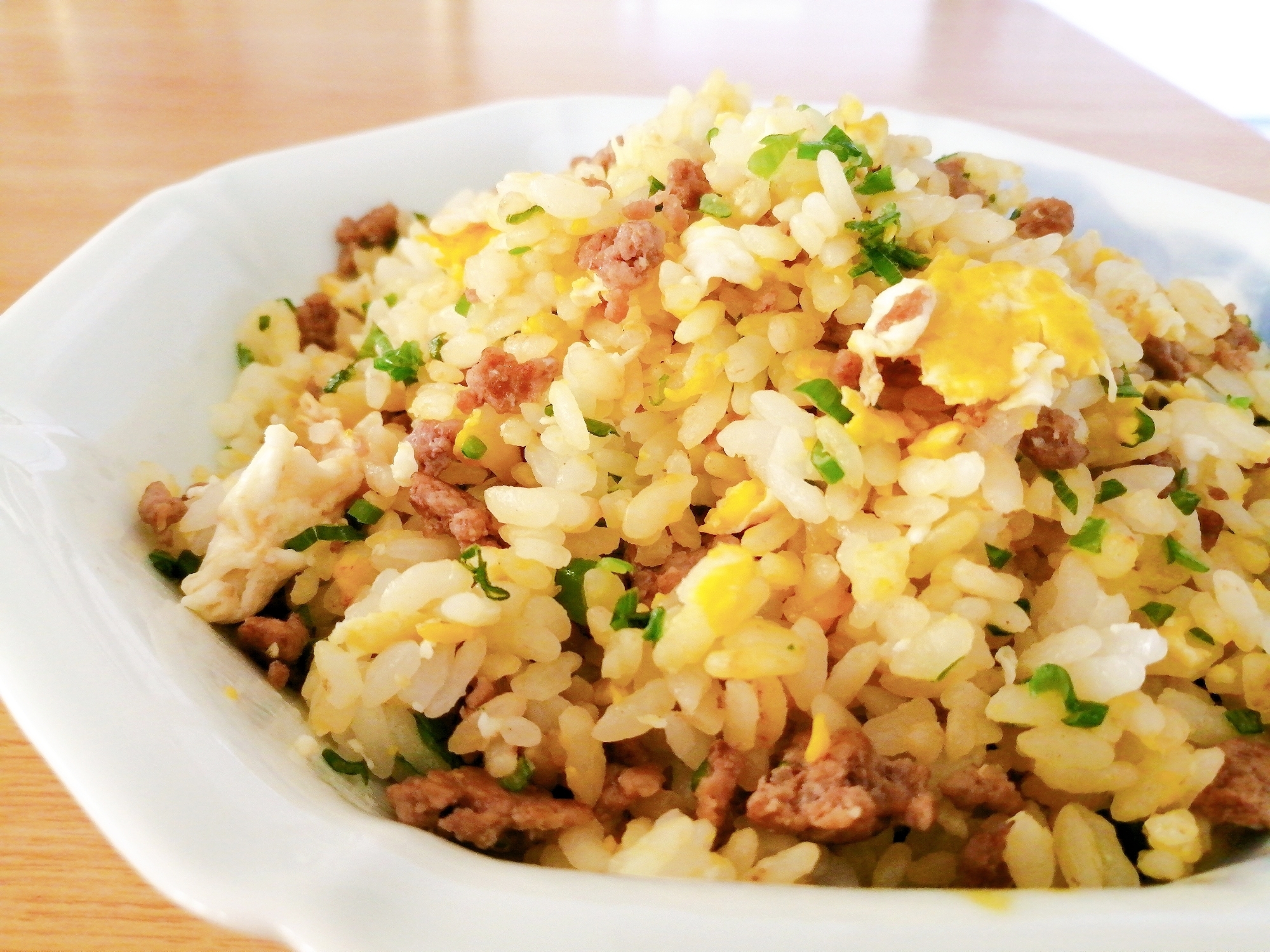 豚ひき肉と卵とねぎの炒飯