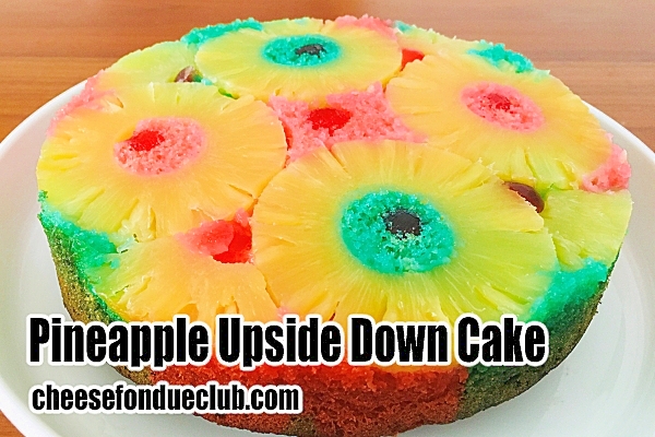 パイナップルのハワイアンなアップサイドダウンケーキ
