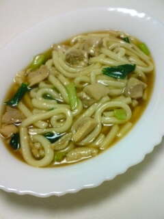 鶏もも肉と小松菜の鶏がらスープで作るあんかけうどん