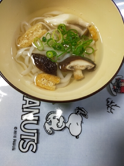 しめじと椎茸油揚げのうどん