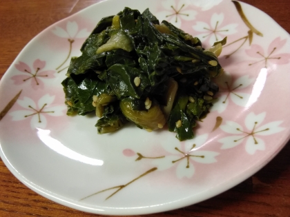 小松菜でごまよごしを作ってみたくて検索ヒットしました♪個人的には、ほうれんそうで作るよりこちらのレシピで作るほうが美味しくて好きです(n*´ω`*n)