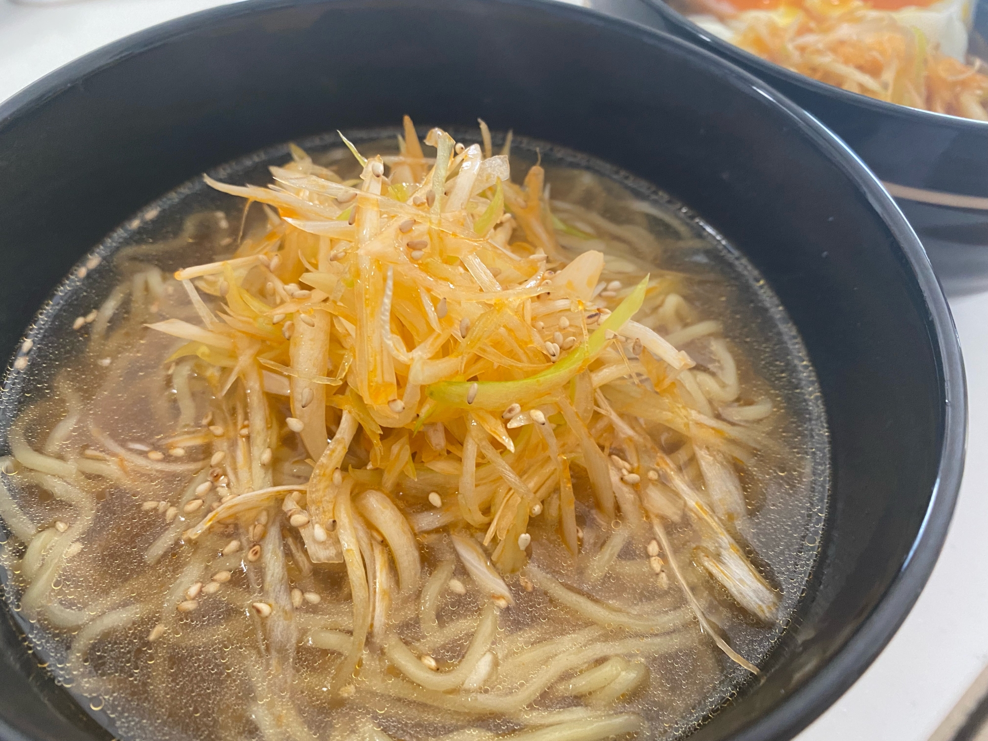 おうちでラーメン！ピリ辛ネギラーメン♡(醤油)