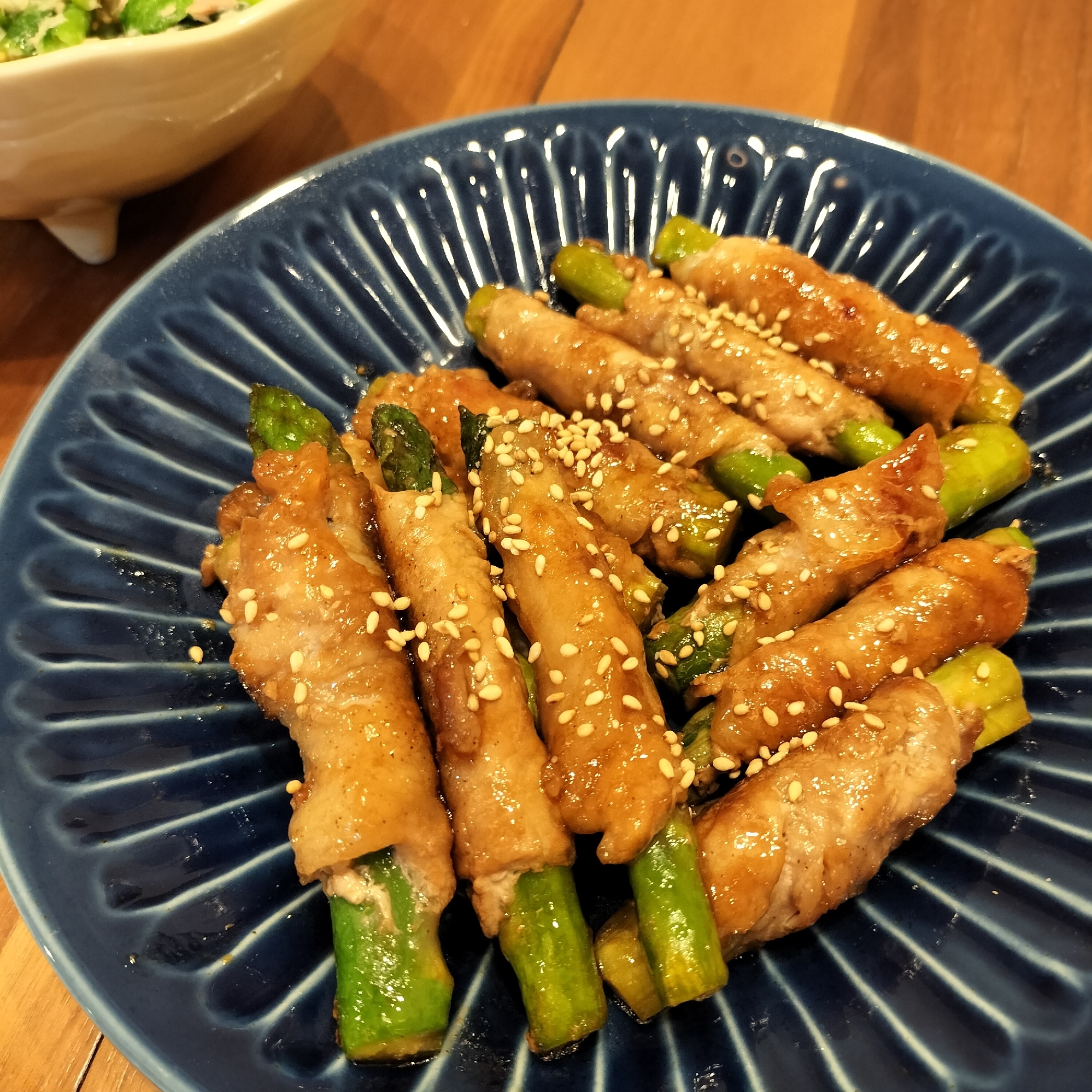 お弁当にも♪アスパラの肉巻き