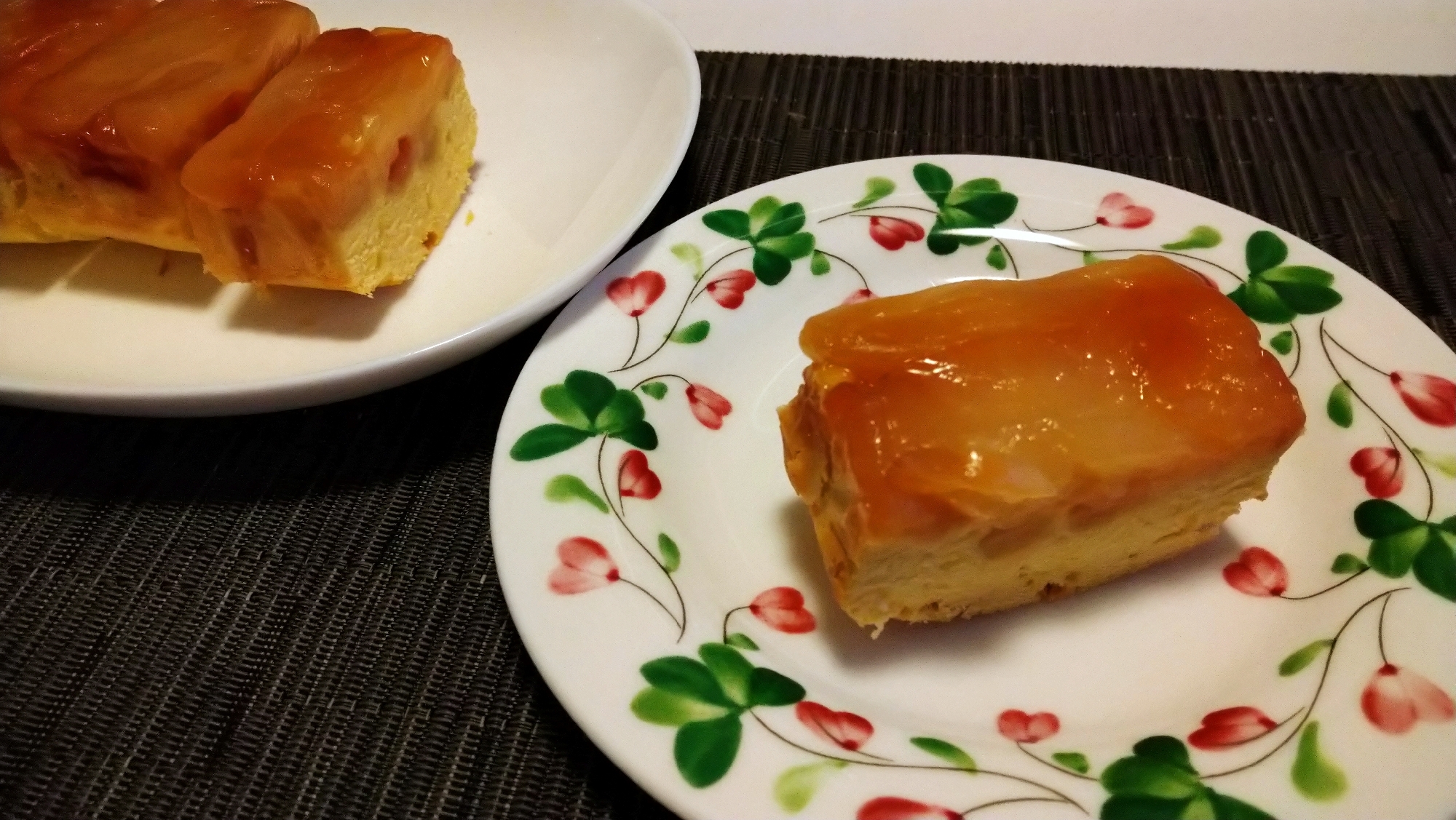 紅玉りんごのタルトタタン風ケーキ