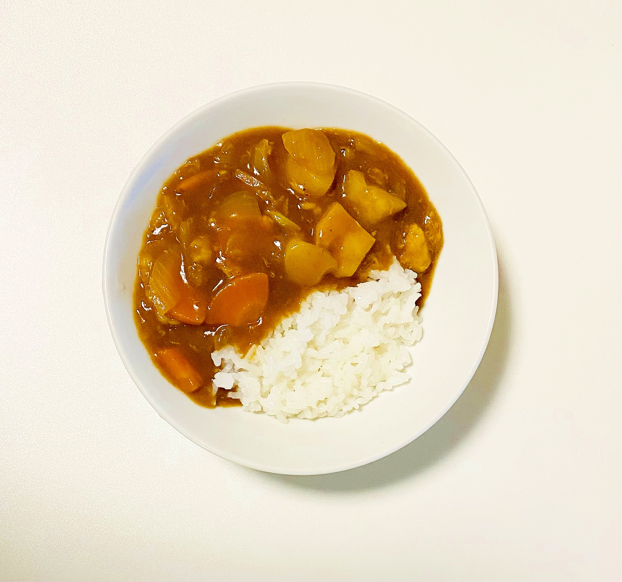 丸ごとバナナ入り野菜煮込みカレー