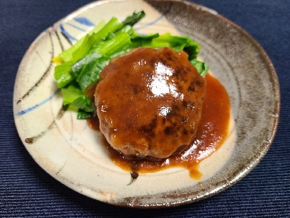 ジューシーに焼き上がりました(*^^*)ソースも優しい味で美味しかったです