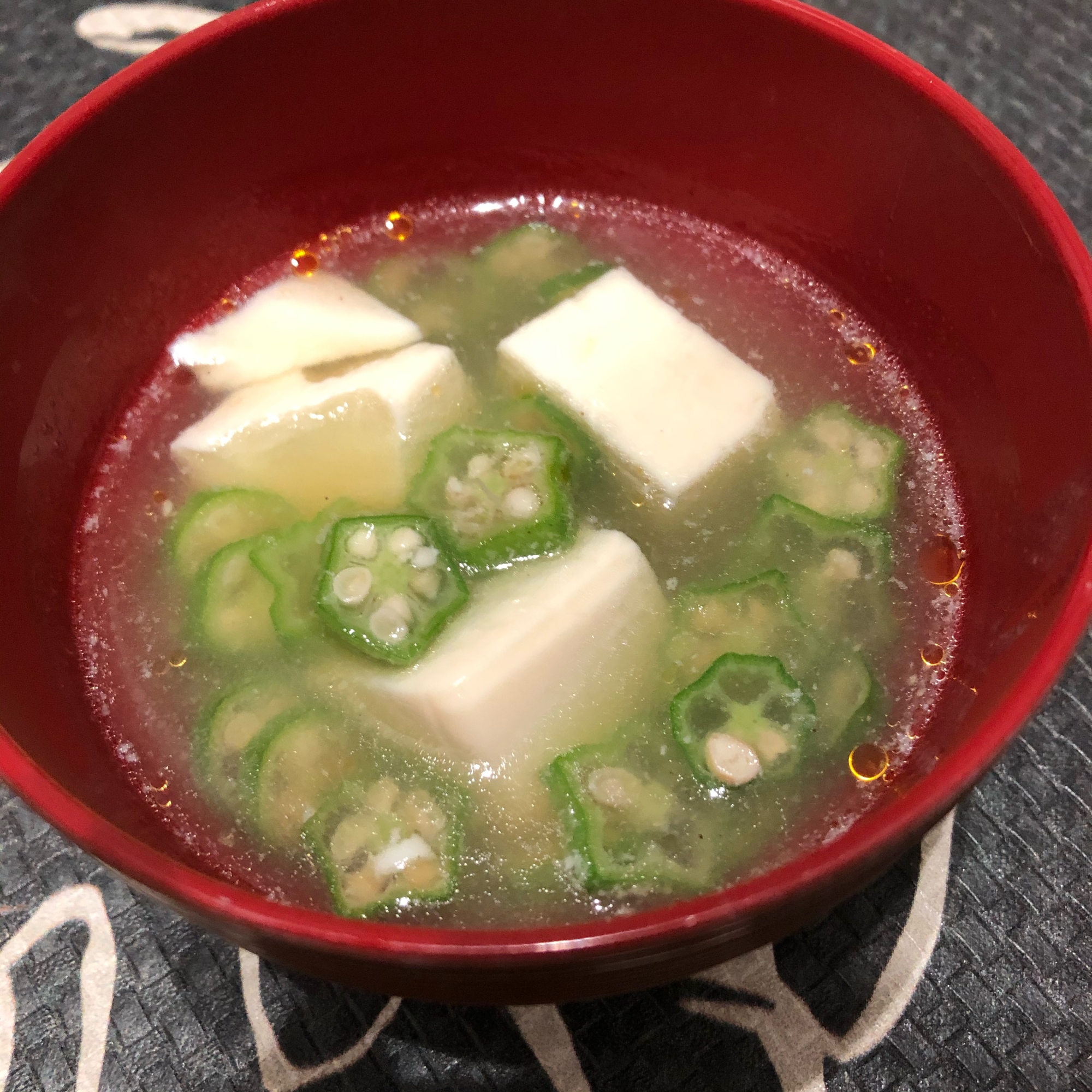 オクラと豆腐の中華スープ