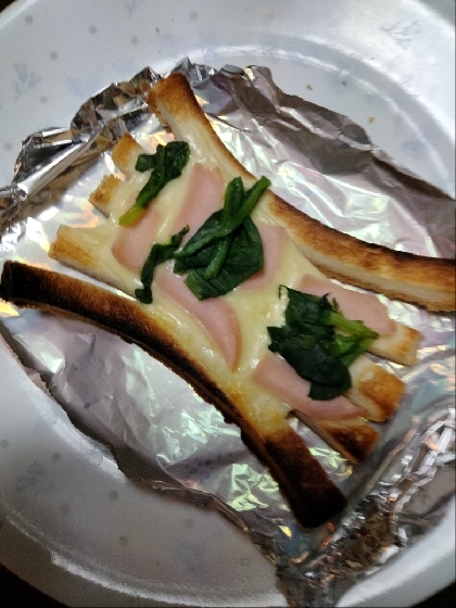 パンの耳でピザトーストその2
