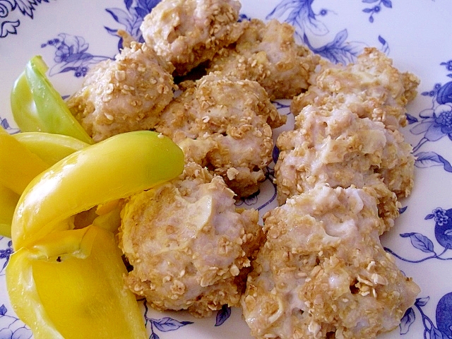 鶏ひき肉で☆ココナッツ風味ミートボール