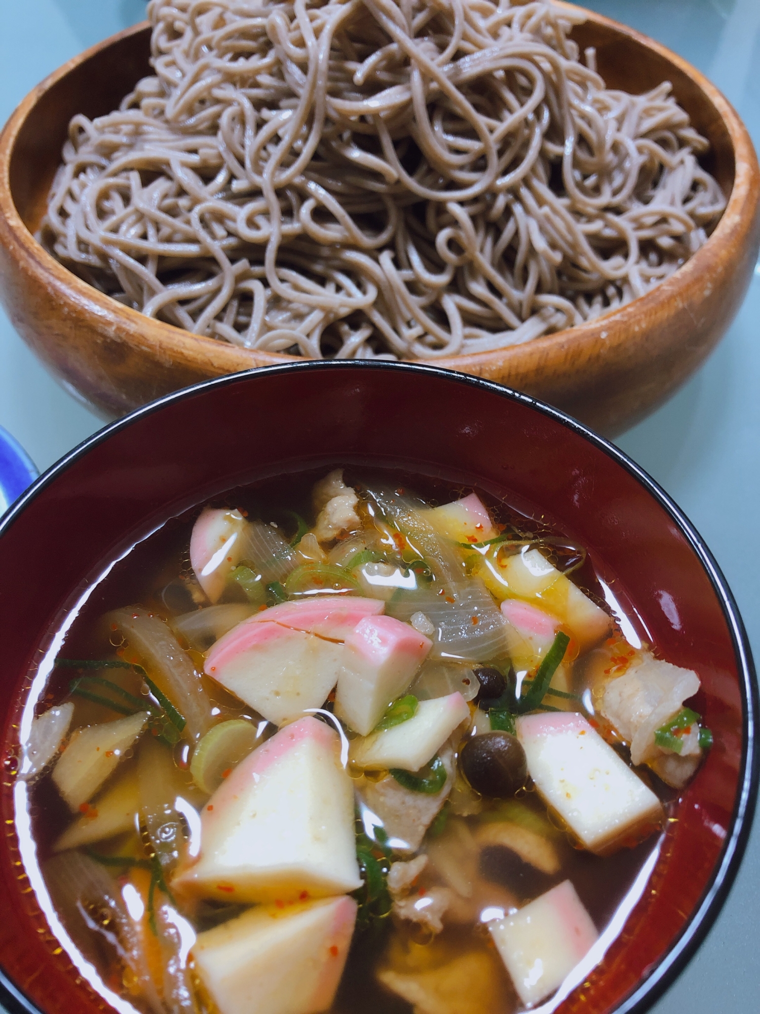 甘辛だれで食べるつけそば