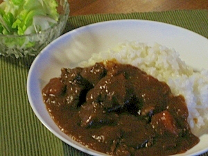 週1は食べたい牛すじカレー♪