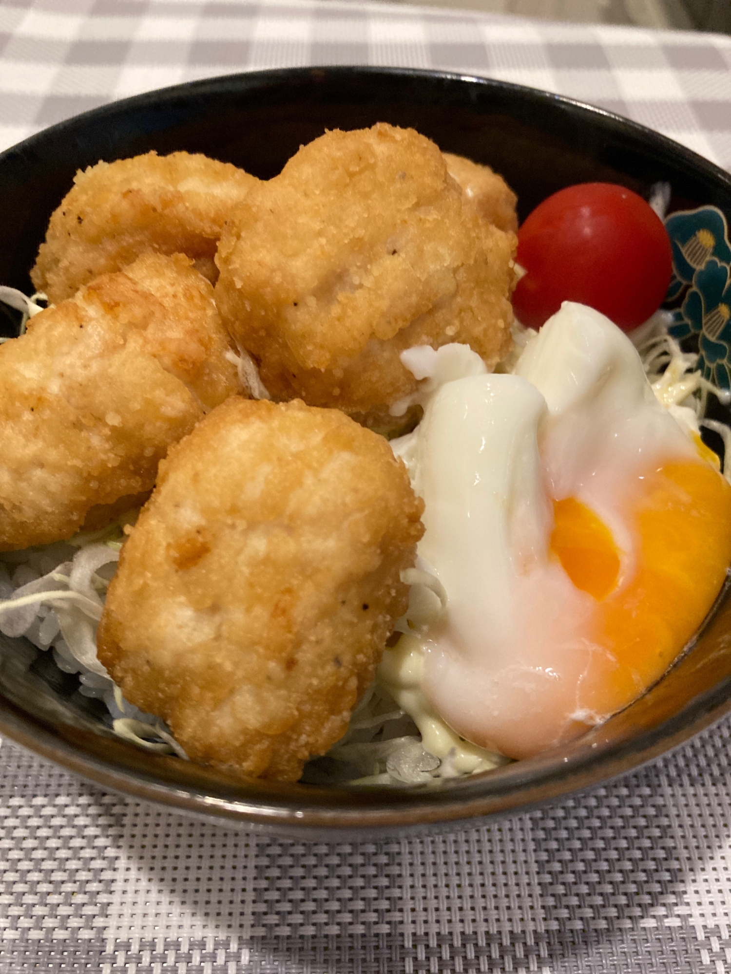 冷凍からあげを使って簡単に☆からあげ丼♪