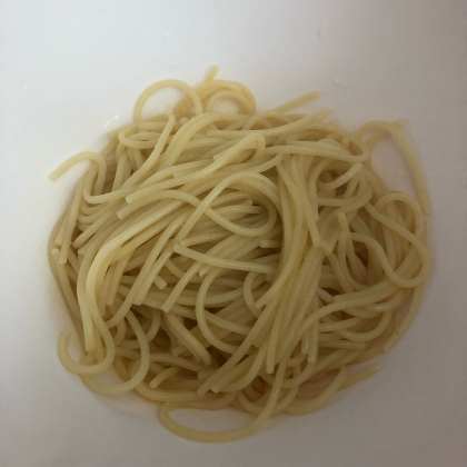 シリコンスチーマーでパスタを茹でる