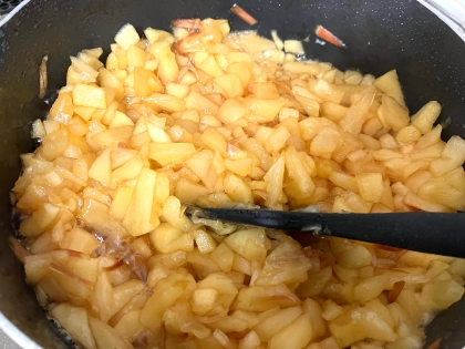 レンジで♡味見で食べ尽くしたくなる♡りんごバター