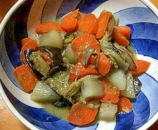 ナスと大根と人参の炒め煮