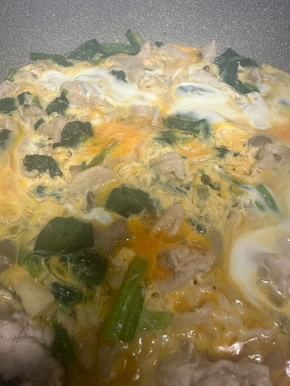 疲労回復に♪豚肉とほうれん草の卵とじ