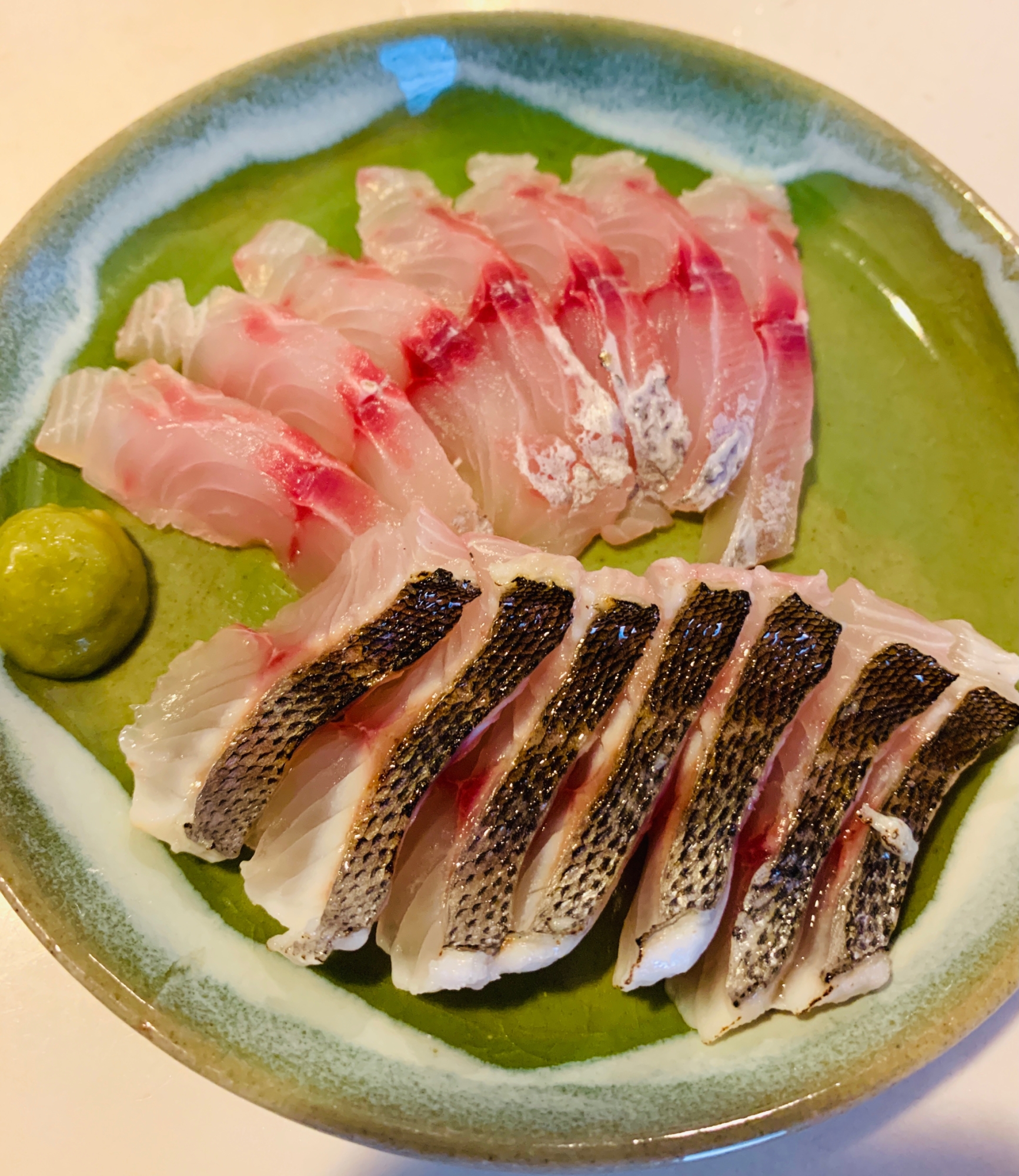 イサキのお刺身 炙り刺身 レシピ 作り方 By みつばちはっちぃ 楽天レシピ イサキのお刺身 炙り刺身 レシピ 作り方 By みつばちはっちぃ 楽天レシピ