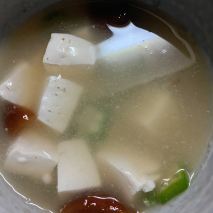 簡単オクラの味噌汁