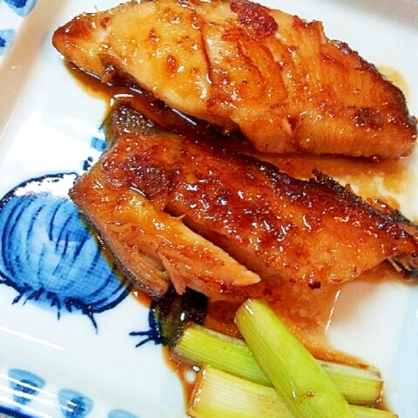 フライパンで焼く ご飯がすすむ 銀だらの照り焼き レシピ 作り方 By ラズベリっち 楽天レシピ フライパンで焼く ご飯がすすむ 銀だらの照り焼き レシピ 作り方 By ラズベリっち 楽天レシピ