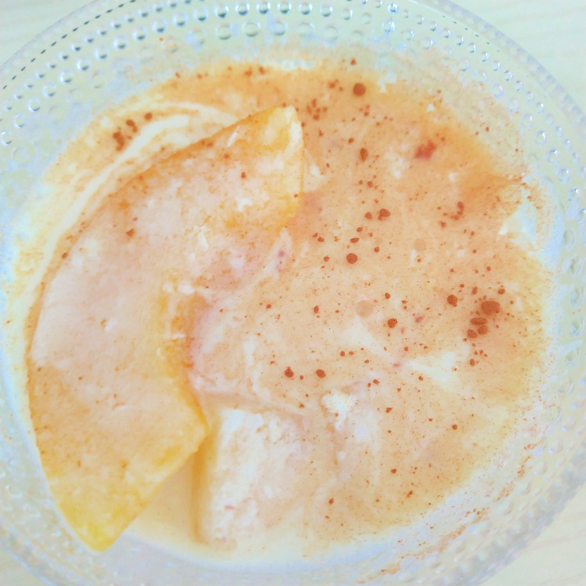 黄桃とパインの缶詰のホット豆乳スイーツ