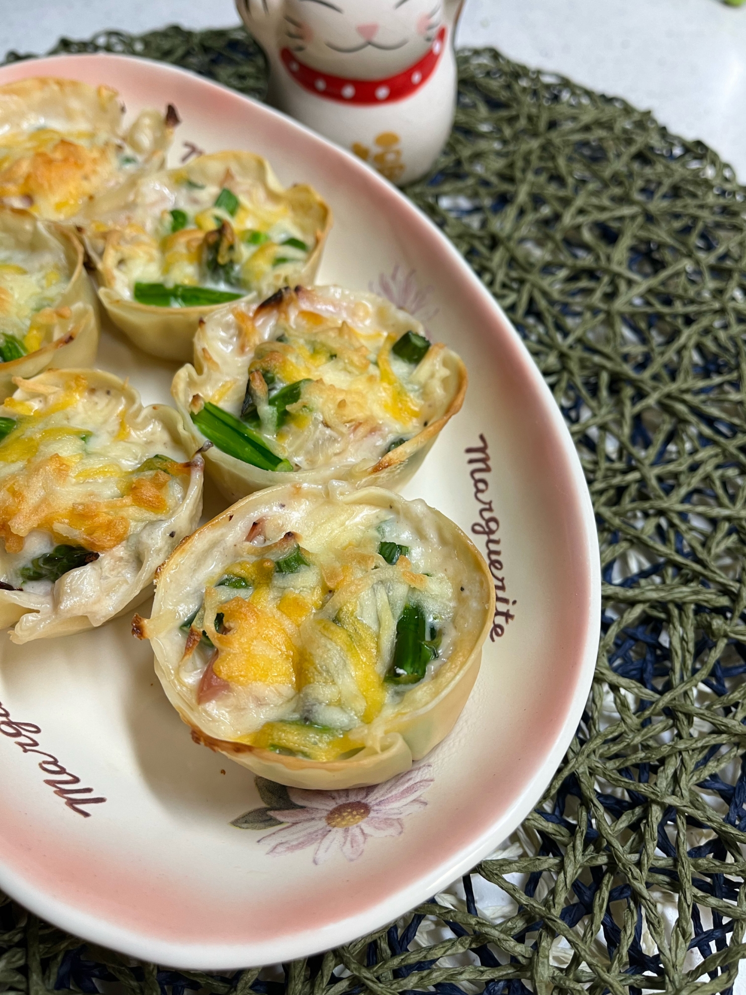 お手軽に♬餃子の皮でアスパラのキッシュ