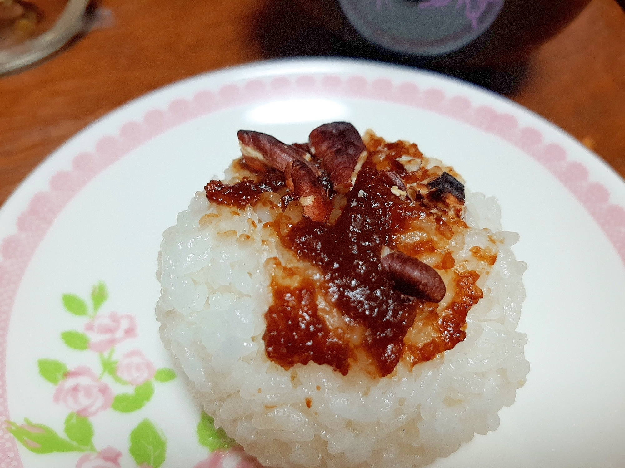 しょうゆ麹と胡桃❤️焼きおにぎり