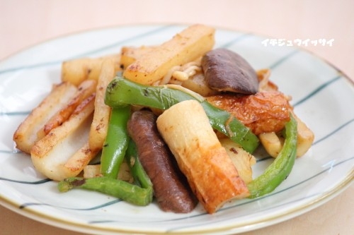 おつまみにもご飯にも◎長芋ときのこのバター醤油炒め