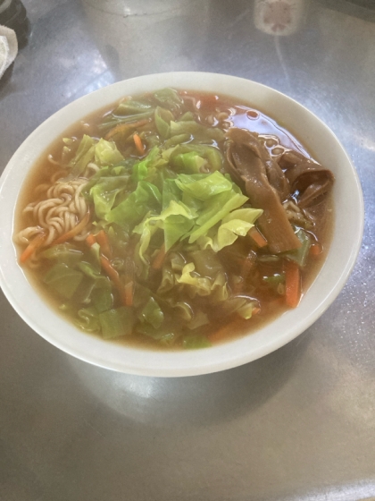疲れた日ににんにく入り味噌ラーメン♪