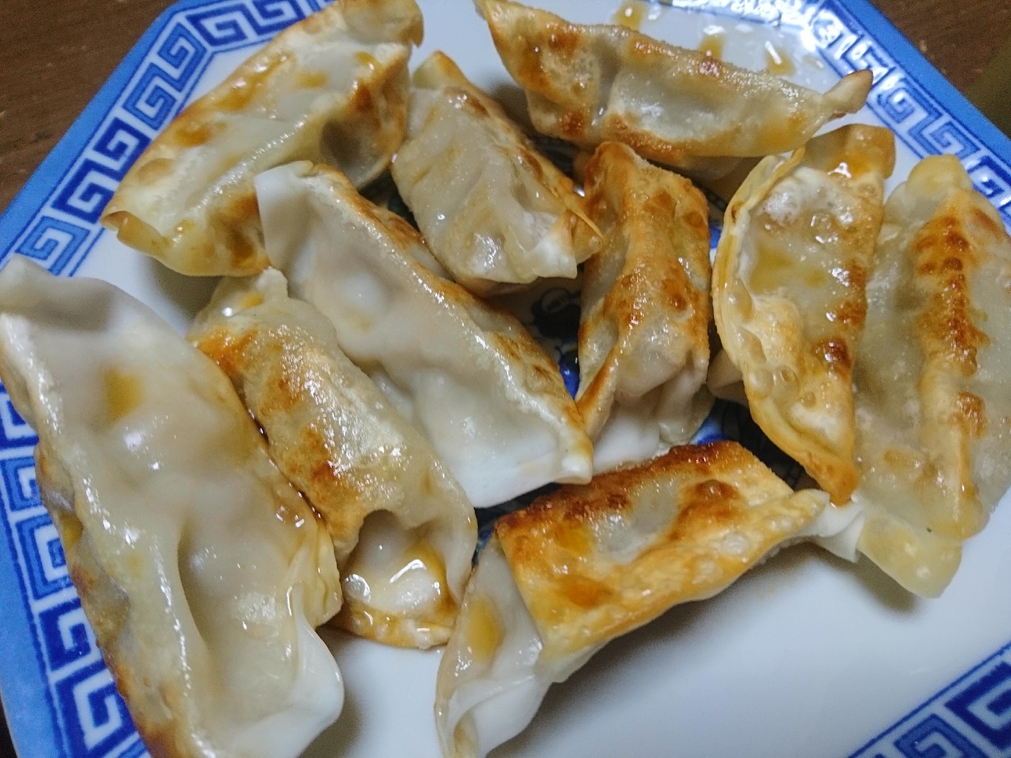 チルド餃子の美味しい焼き方 レシピ 作り方 By あやめぇ 楽天レシピ
