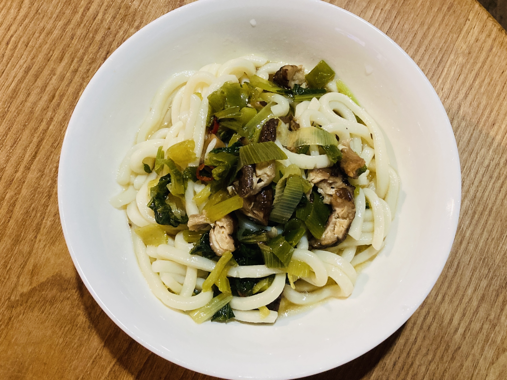 小松菜と干し椎茸の冷やしうどん