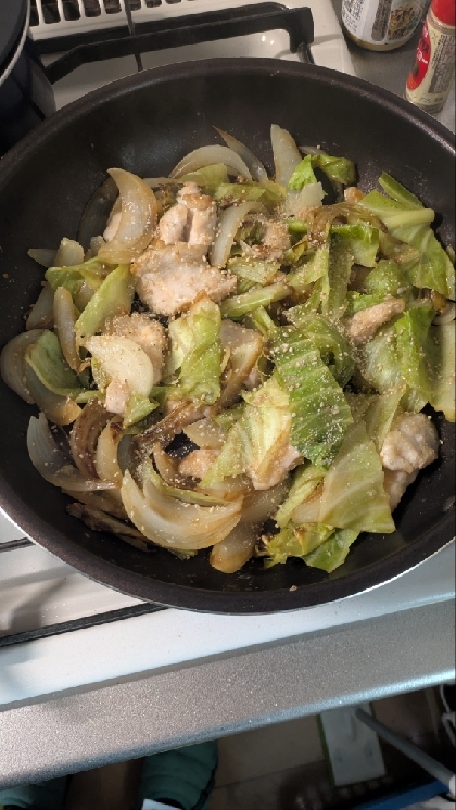 鶏むね肉と春キャベツのポン酢炒め