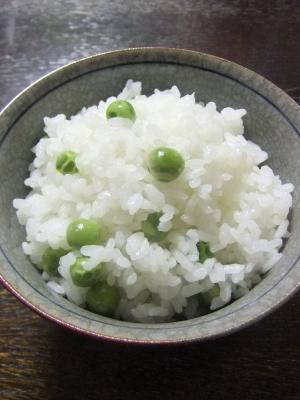 豆の消費に★たっぷり豆の豆ごはん