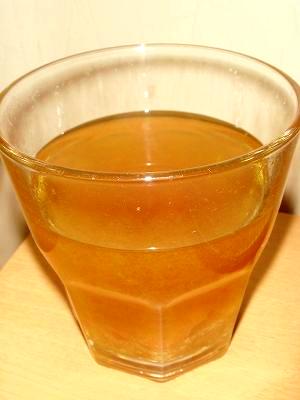 風邪や咳、喉痛時に飲みたい生姜・蜂蜜・梅・紅茶♪