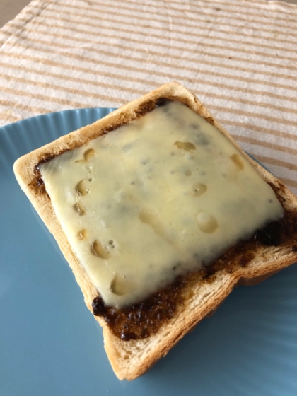 海苔の佃煮チーズパン