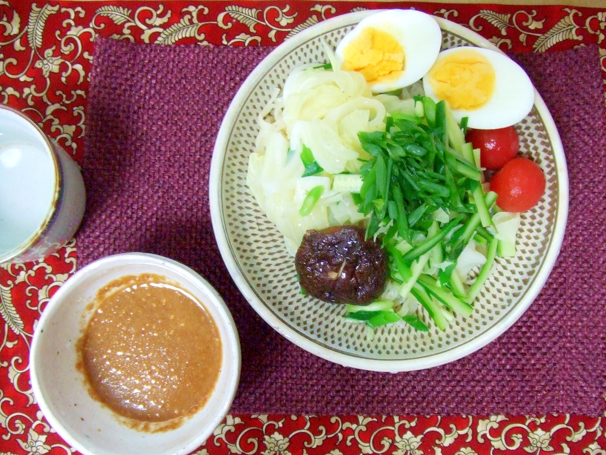 広島つけ麺風ごまだれ冷麺