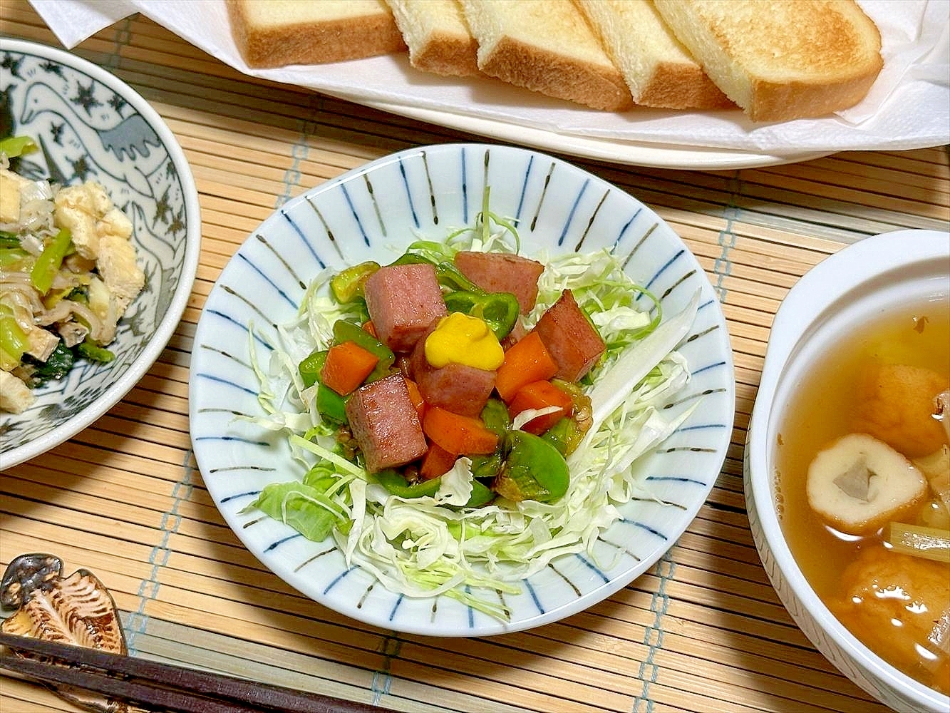 ころころポークソと彩り野菜でぱんごはんの肉おかず