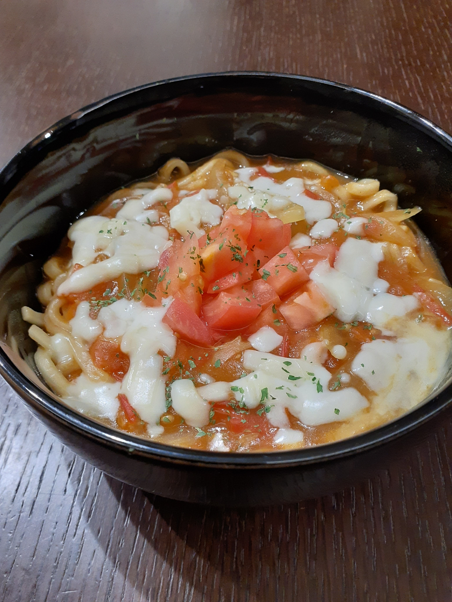 おいしいトマトのカレーうどん