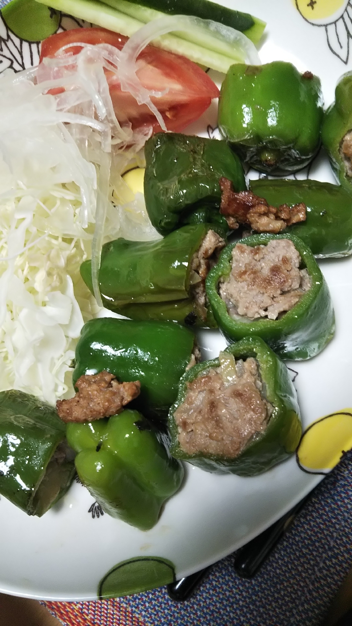 ピーマンの肉詰め詰め