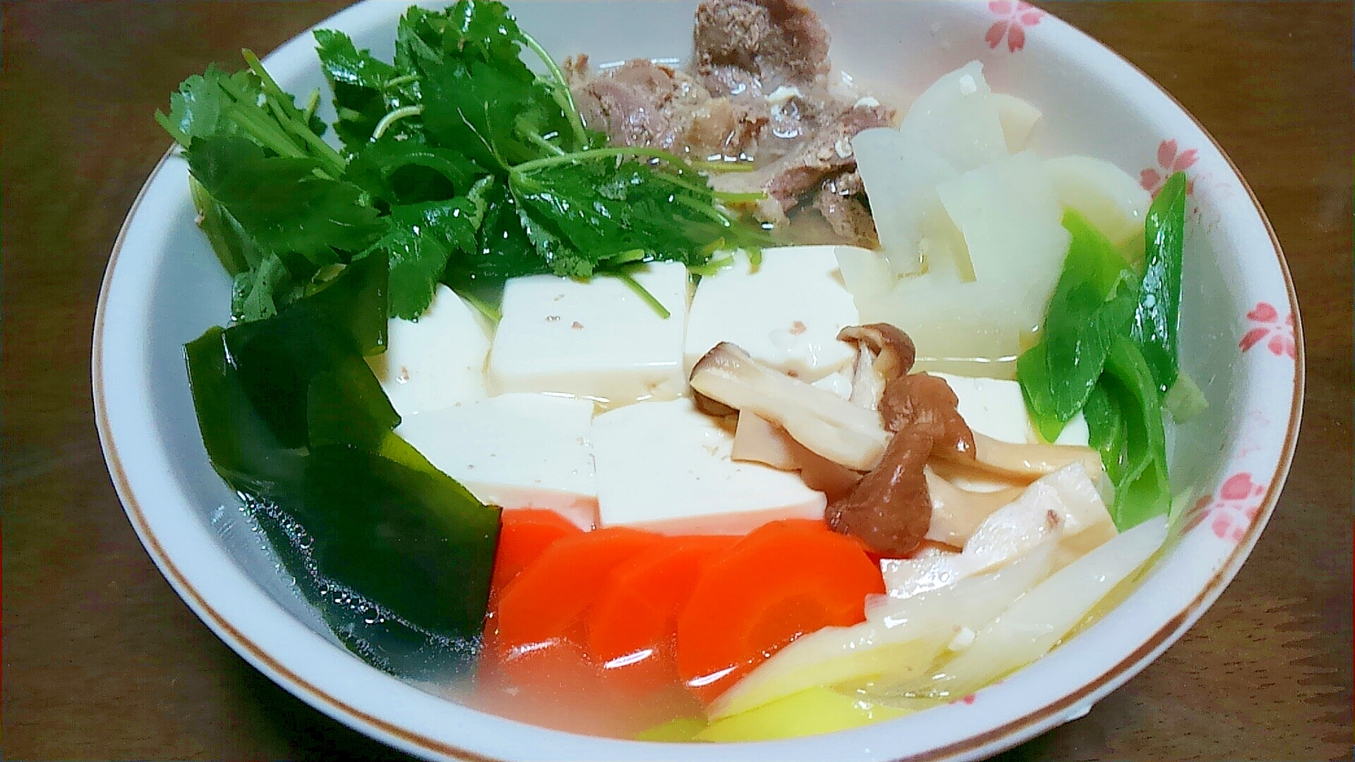 野菜も一緒に食べる♪湯豆腐＊