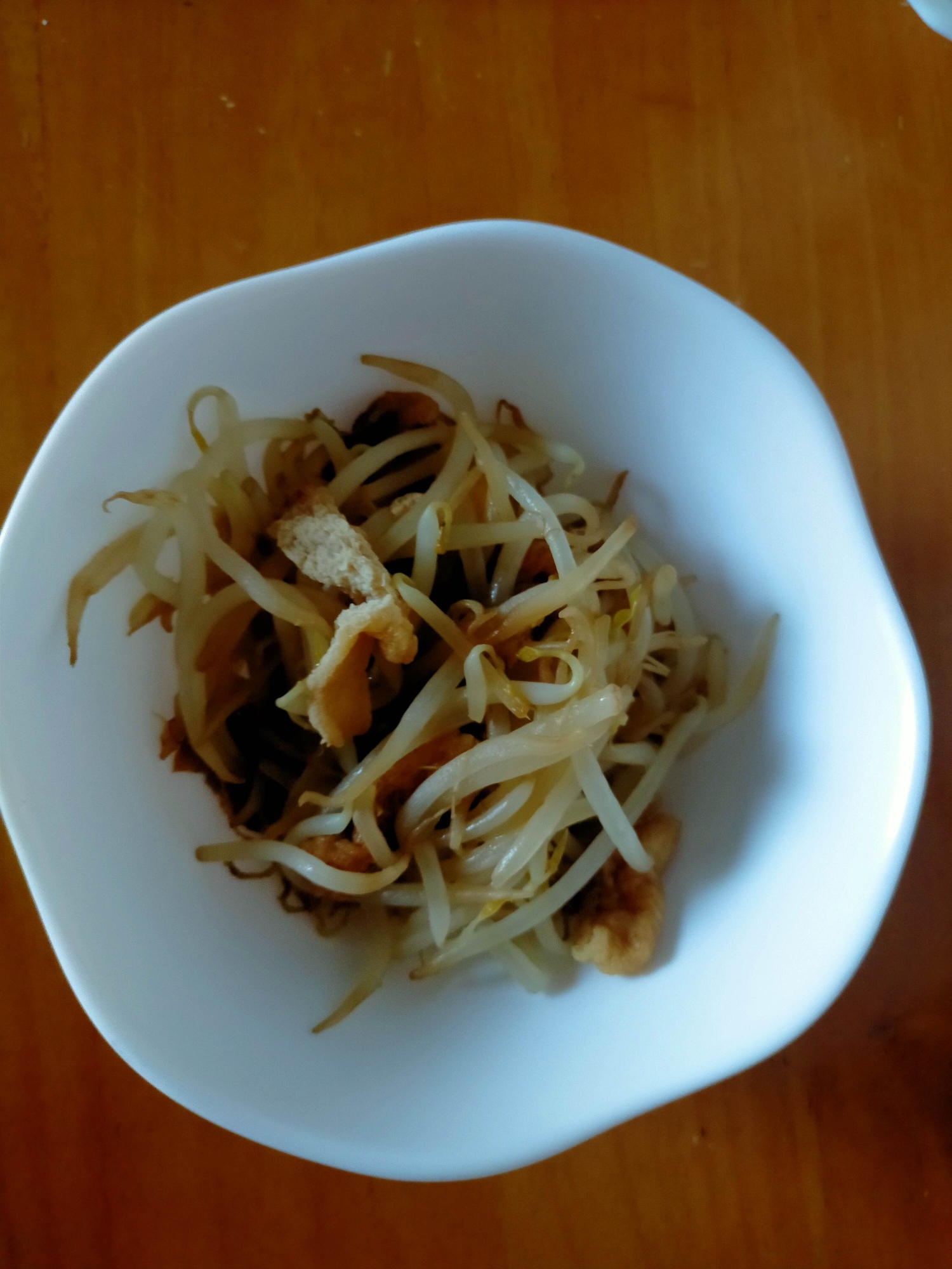油揚げともやしの炒め物