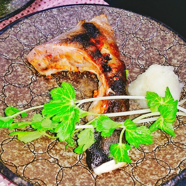 はまちのカマ焼き レシピ 作り方 By Yayo W L 楽天レシピ はまちのカマ焼き レシピ 作り方 By Yayo W L 楽天レシピ