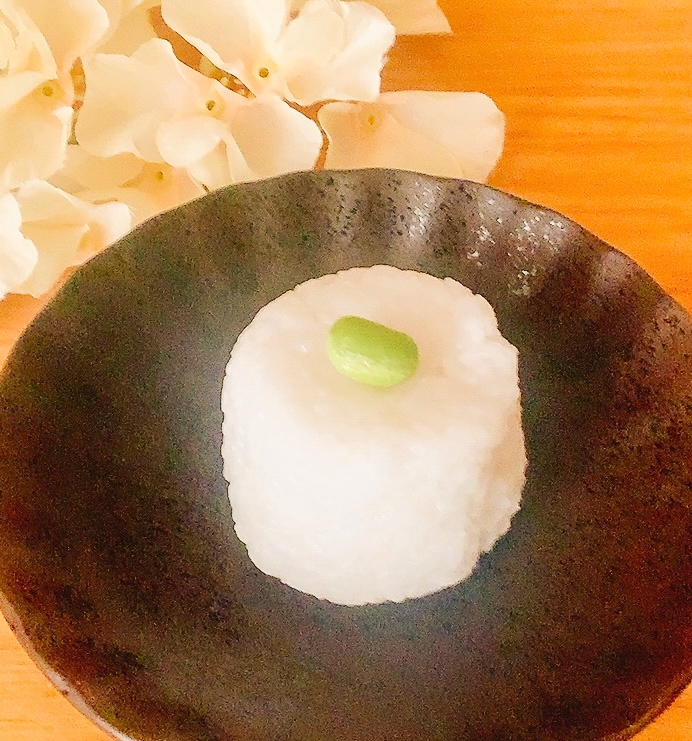 焼売おにぎり（緑野菜をトッピング）•.¸¸¸.☆